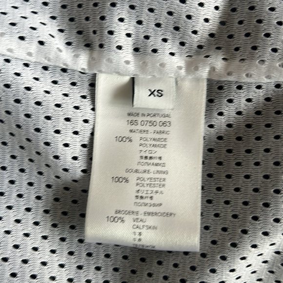 Givenchy black windbreaker. - Picture 8 of 8